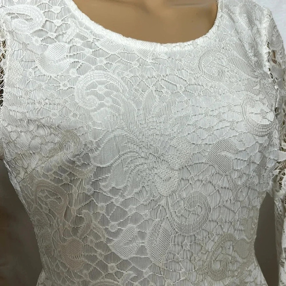 White lace dress,bell sleeve,NWT !floral lace, Medium,wedding,resort,romantic - Picture 10 of 14